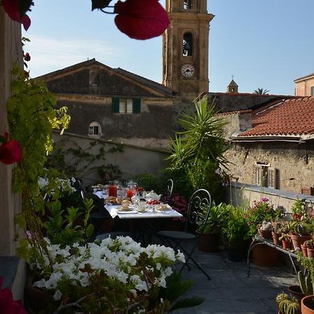 La Terrazza Di Vico Olivi B&B Ventimiglia Exterior foto